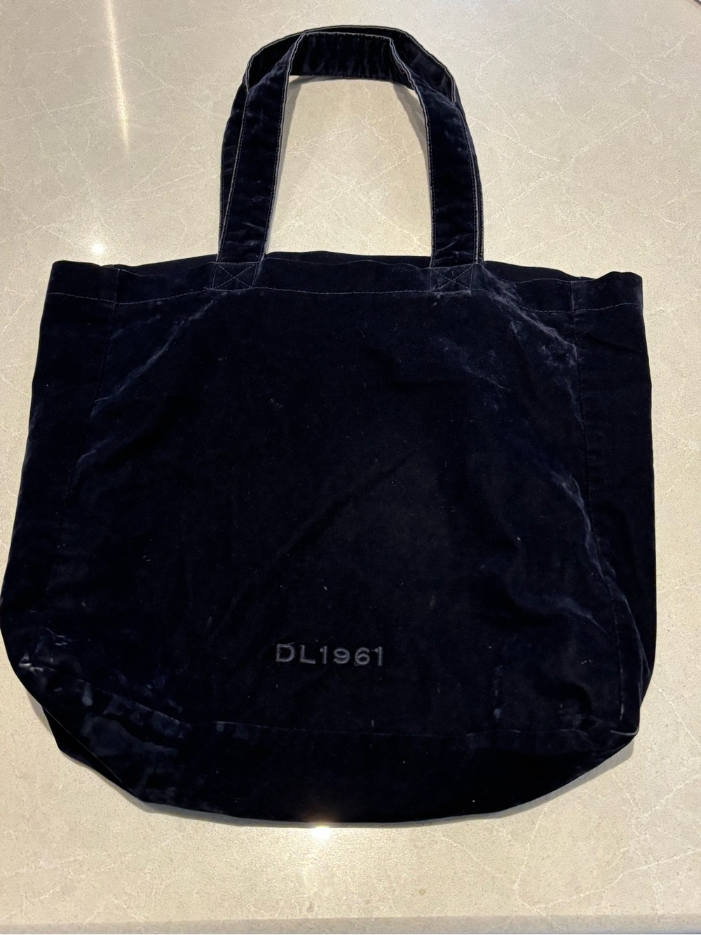 DL1961 Premium Velvet Tote Bag Carryall Shoulder Bag Black Navy OS Luxury Denim